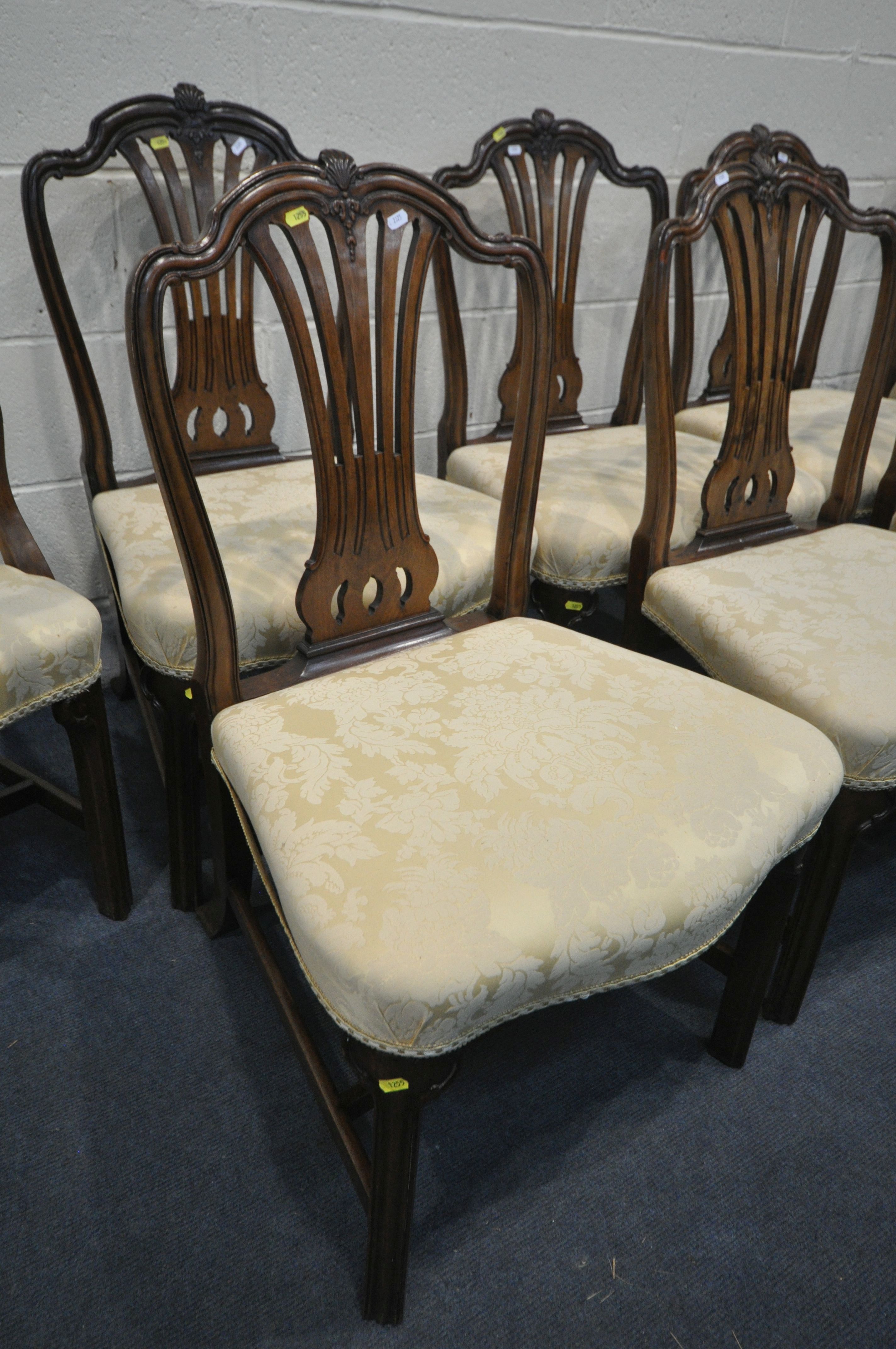 A SET OF EIGHT GEORGE III MAHOGANY HEPPLEWHITE STYLE DINING CHAIRS, with a pierced splat back and - Image 3 of 6