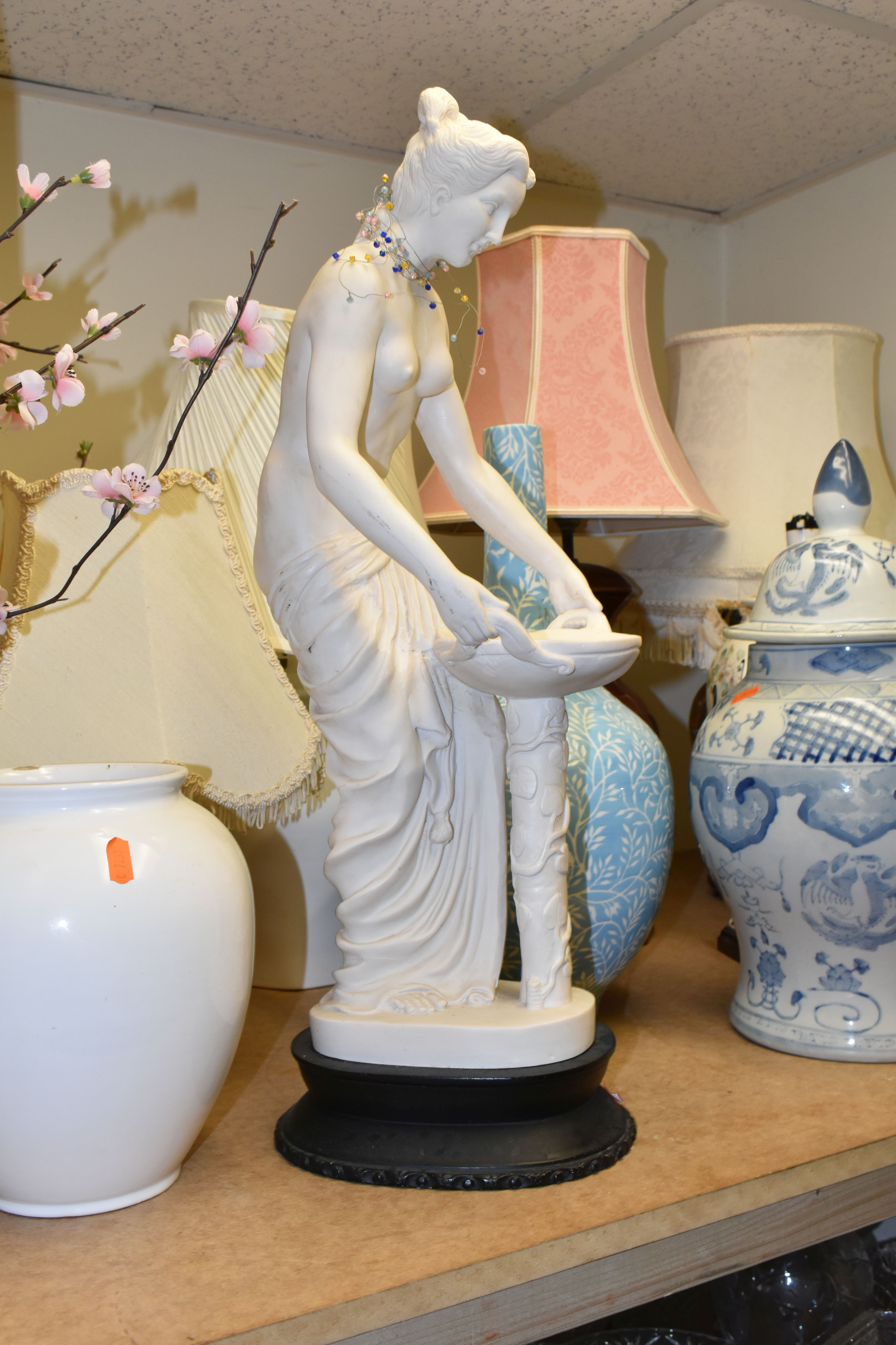 A QUANTITY OF TALL VASES, ORNAMENTS AND TABLE LAMPS, comprising seven table lamps, faux flowers, - Image 3 of 6