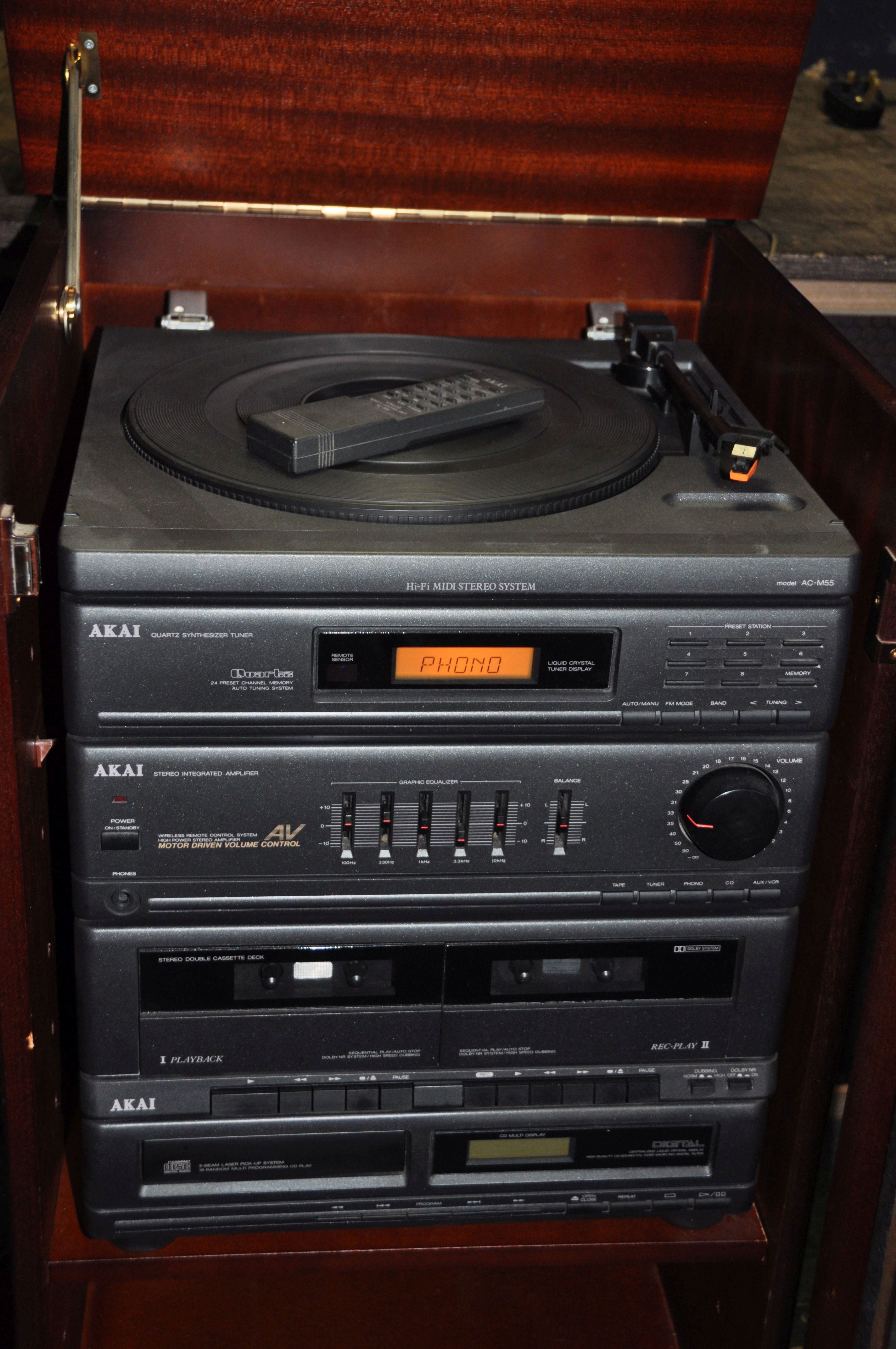 AN AKAI AC-M55 HI FI IN MAHOGANY CABINET with matching speakers (PAT pass and working) - Image 2 of 3