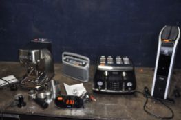 A COLLECTION OF FIVE HOUSEHOLD ELECTRICAL ITEMS comprising of a Sage SES500 coffee maker, a