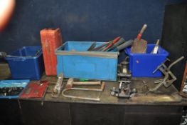 THREE TRAYS CONTAINING AUTOMOTIVE AND HAND TOOLS including two valve spring compressors, a trolley