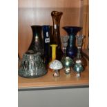 A GROUP OF MODERN COLOURED AND CLEAR GLASSWARE, including three iridescent toadstool paperweights,