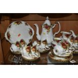 ROYAL ALBERT 'OLD COUNTRY ROSES' PATTERN TEA AND COFFEEWARE, comprising a two tier cake stand,