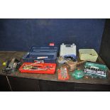 A SELECTION OF TOOLS AND A TOOLBOX including a Black and Decker BD713 electric planer (PAT pass
