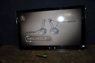 A LG 47LH5000 47in TV with remote (no stand) (PAT pass and working)