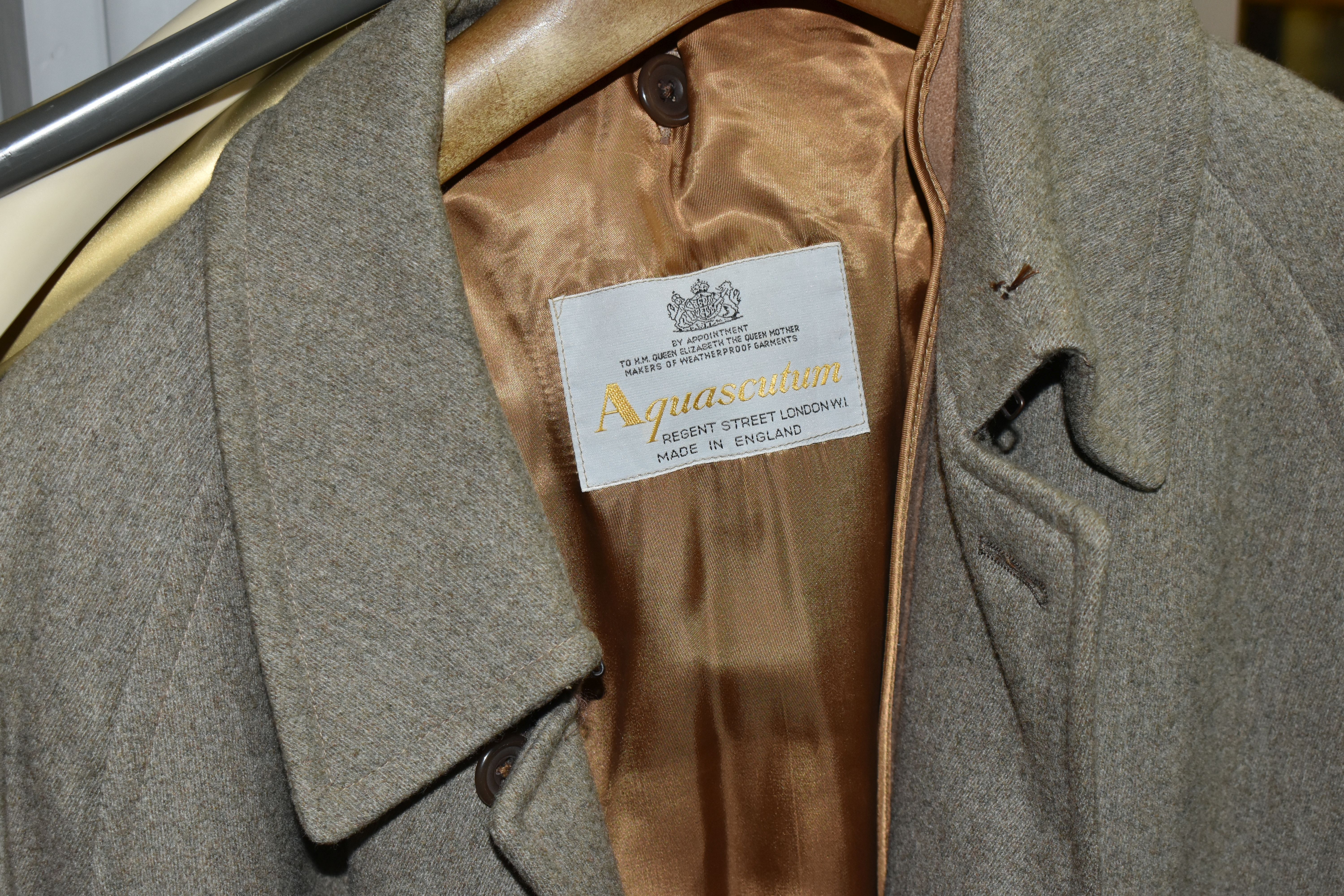 FOUR ITEMS OF CLOTHING, comprising a gentleman's Aquascutum showerproof pure new wool overcoat - Image 7 of 8