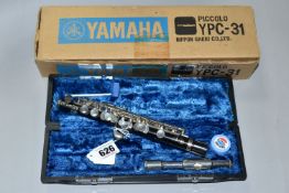 A YAMAHA PICCOLO, original box and case, model YPC-31 (1) (Condition report: untested, signs of wear