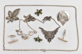 AN ASSORTMENT OF SILVER AND WHITE METAL JEWELLERY, to include a silver military badge, hallmarked