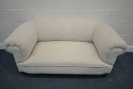 A GEORGIAN CREAM FLORAL UPHOLSTERED TWO SEATER SOFA, with square tapered front legs, on brass