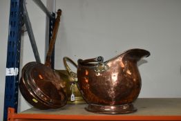 A SMALL GROUP OF COPPER AND BRASSWARE, comprising a late 19th century copper 'Helmet' coal