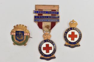 AN ENAMEL RED CROSS BROOCH AND A FOB MEDAL, the medal fitted with a ribbon, together with a 'R.C.C.