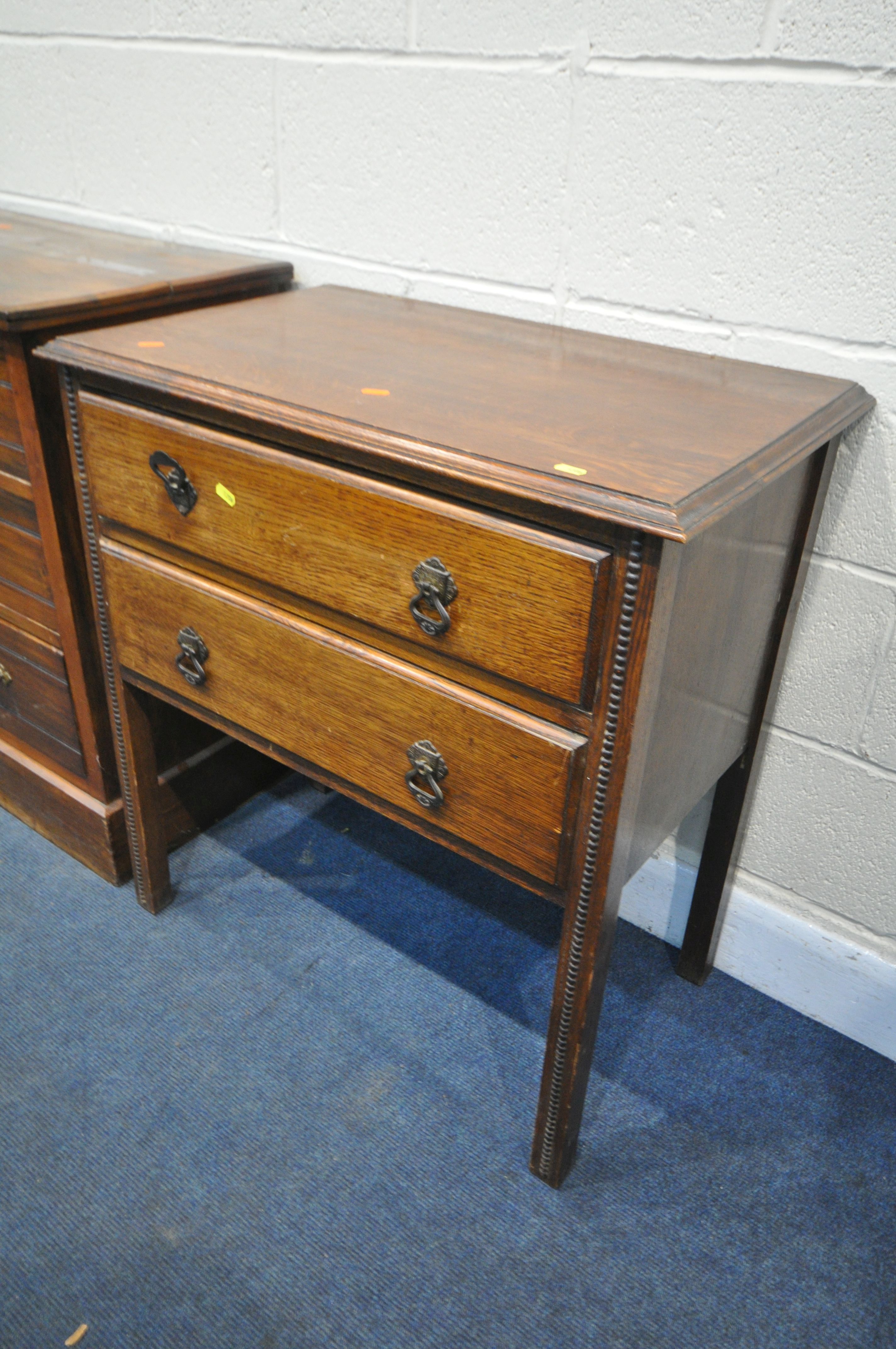 AN EDWARDIAN WALNUT CHEST OF TWO SHORT OVER TWO LONG DRAWERS, width 92cm x depth 43cm x height 83cm - Image 2 of 3