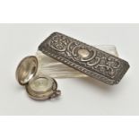 A SILVER SOVEREIGN CASE AND A SILVER LIDDED JAR, polished Victorian sovereign case hallmarked,