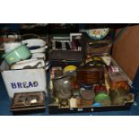 ONE BOX AND LOOSE VINTAGE ADVERTISING TINS, to include a McVitie & Price hinged biscuit tin in the