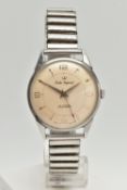 A GENTS 'SMITHS IMPERIAL' WRISTWATCH, manual wind, round silver dial signed 'Smiths Imperial' 18