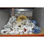 A COLLECTION OF NAMED GIFTWARE, comprising an Aynsley 'Orchard Gold' pattern cake plate (a few small