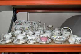 A LARGE QUANTITY OF AYNSLEY 'PEMBROKE' PATTERN TEAWARE AND GIFTWARE, comprising two gravy jugs