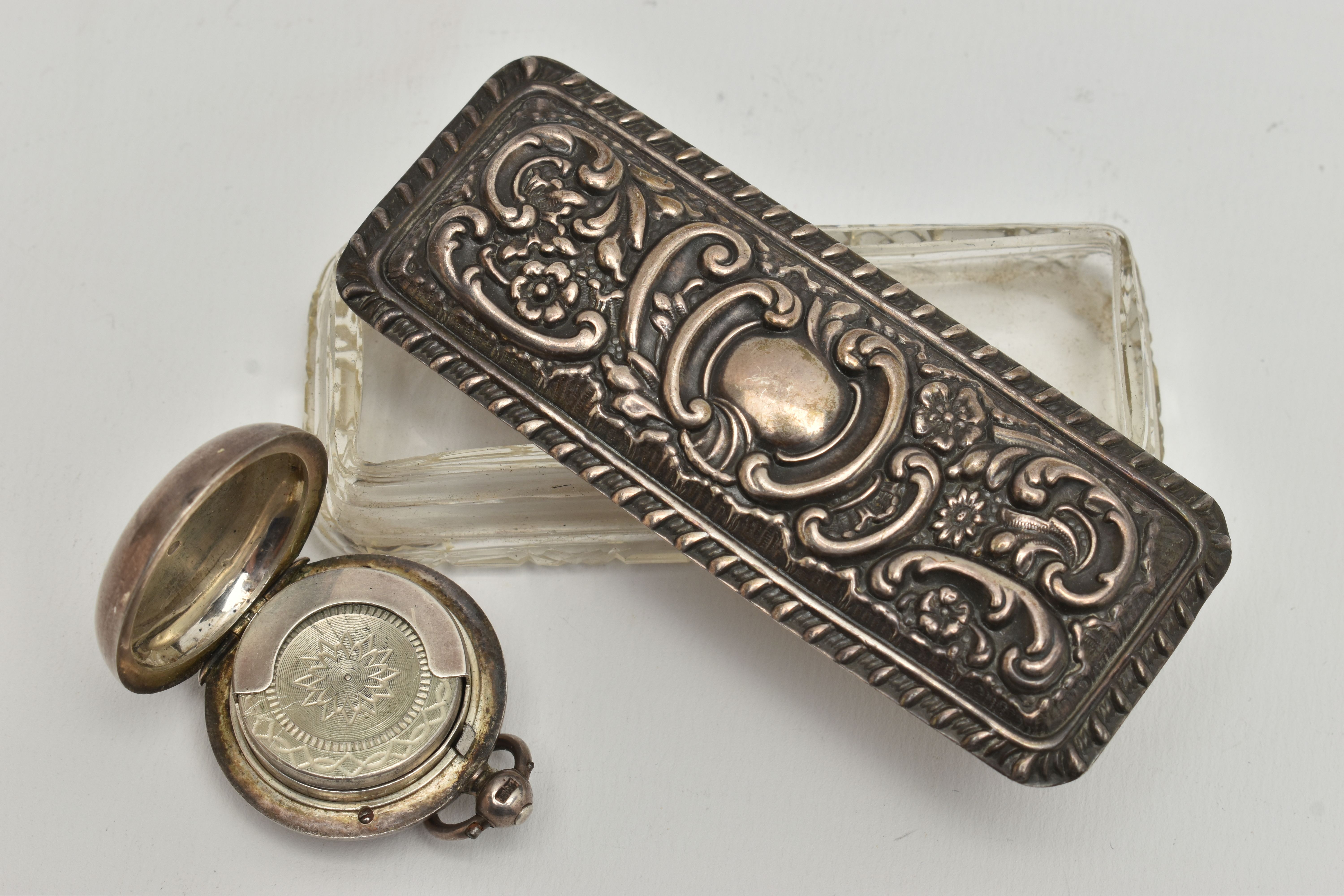 A SILVER SOVEREIGN CASE AND A SILVER LIDDED JAR, polished Victorian sovereign case hallmarked, - Image 2 of 4