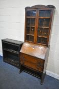 AN EARLY 20TH CENTURY CARVED OAK OPEN BOOKCASE, width 87cm x depth 28cm x height 93cm, and an