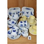 A COPELAND SPODE 'ANIMALS' PATTERN CHILD'S TEA SET, sixteen pieces transfer printed with animals and