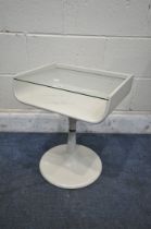 A MID CENTURY ISKU OF FINLAND WHITE BEDSIDE UNIT, with a glass top (condition report: surface wear)