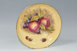 AN AYNSLEY ORCHARD GOLD FOOTED BOWL, bearing D Jones signature, gilt foot and rim, diameter 25cm x