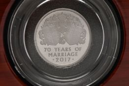 THE PLATINUM WEDDING ANNIVERSARY 2017, Quarter Ounce Platinum Proof Coin 999.5 Platinum, 7.486