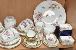 A COLLECTION OF ROYAL CROWN DERBY TEA AND GIFT WARES, to include an Olde Avesbury teacup and saucer,