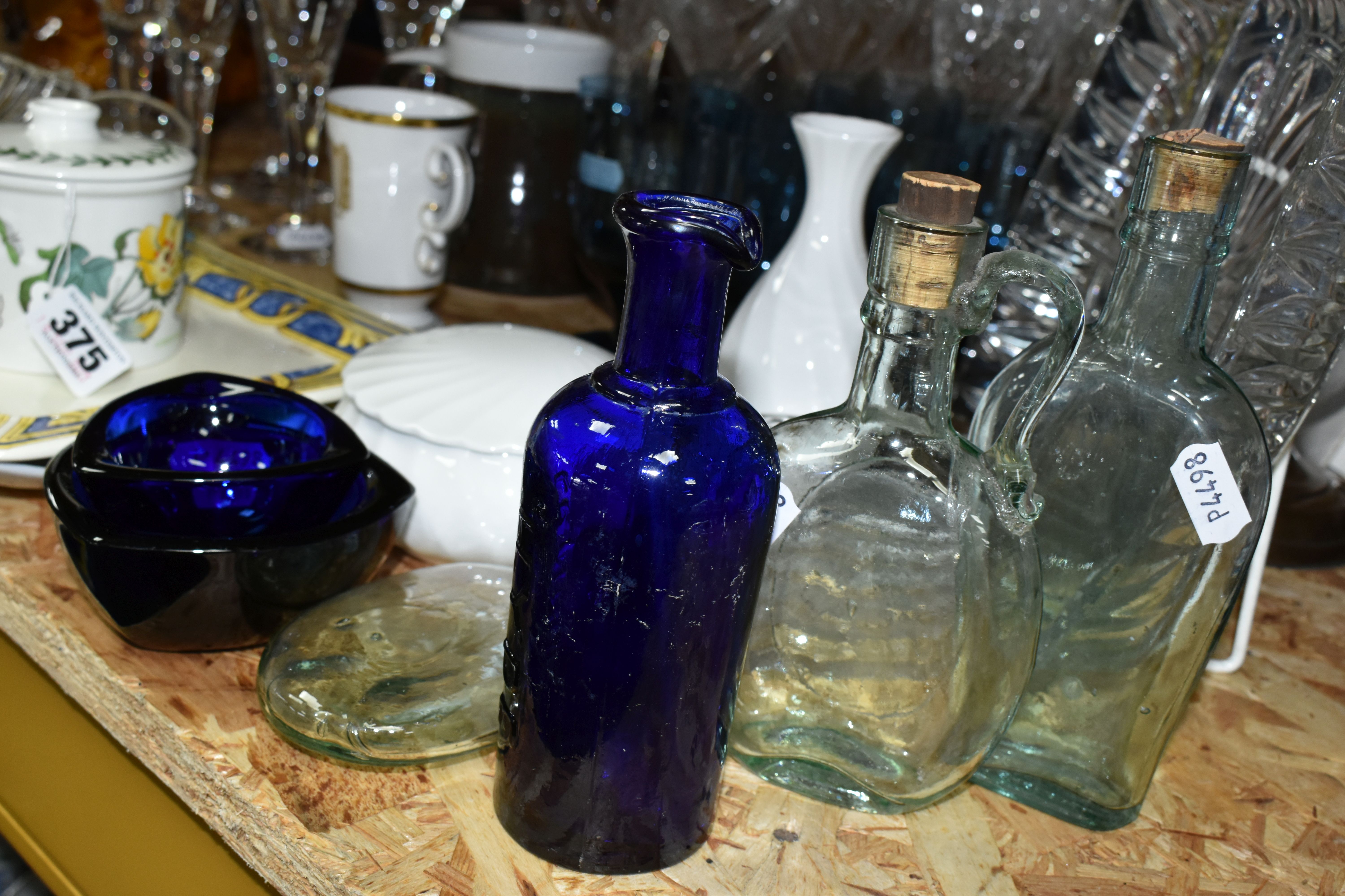 A GROUP OF GLASS WARES, CERAMICS AND A PAIR OF CANDLESTICKS, to include six dark blue Wedgwood - Image 7 of 7