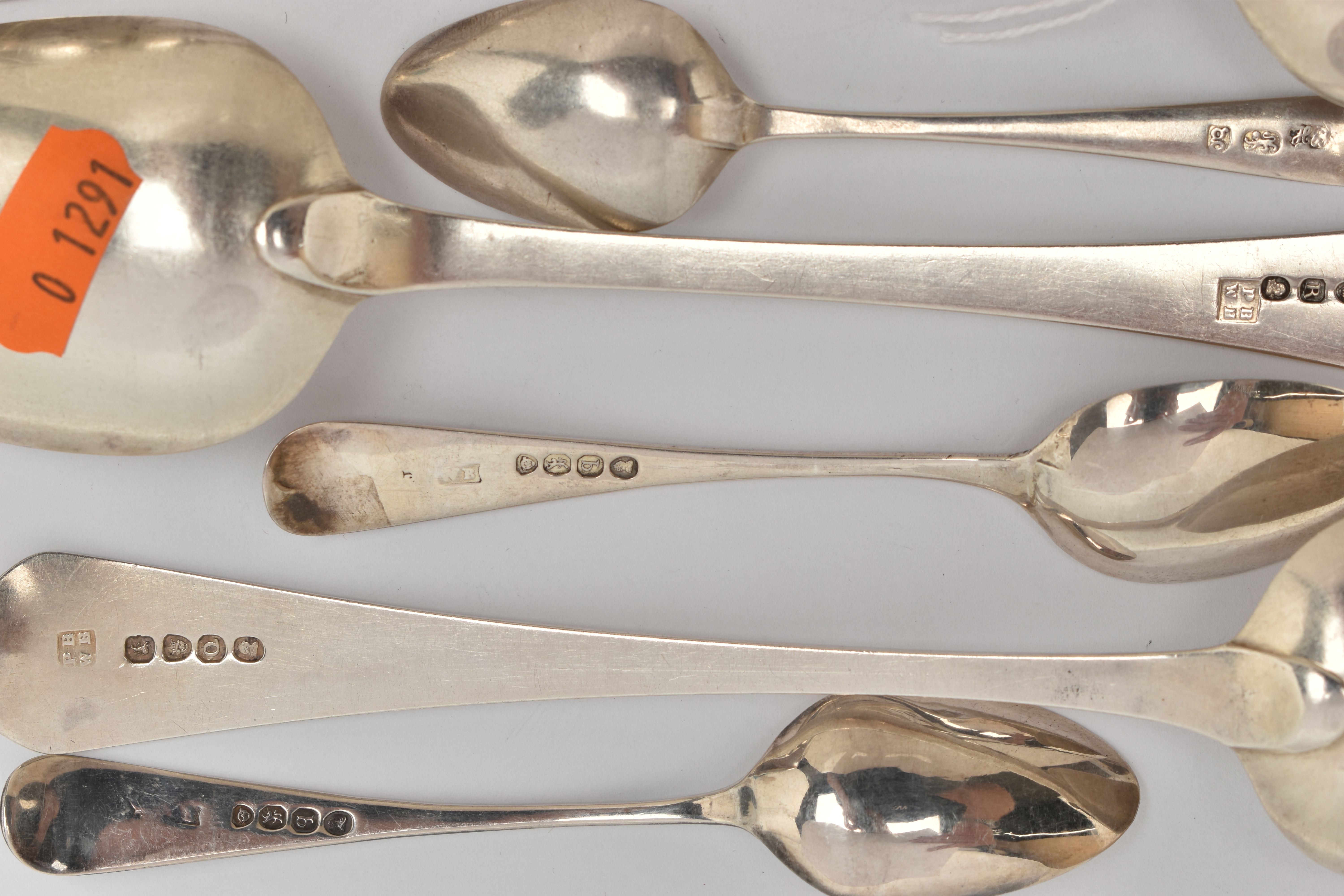 A SMALL PARCEL OF LATE 18TH & 19TH CENTURY FLATWARE, MOSTLY OLD ENGLISH PATTERN, comprising a set of - Image 4 of 5
