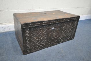 A GEORGIAN CARVED WOOD BLANKET CHEST, width 87cm x depth 50cm x height 40cm (condition report: