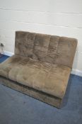A BROWN UPHOLSTERED BED SETTEE