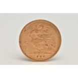 A HALF SOVEREIGN COIN, 1907 George and the Dragon, Edward VII, approximate gross weight 4 grams,