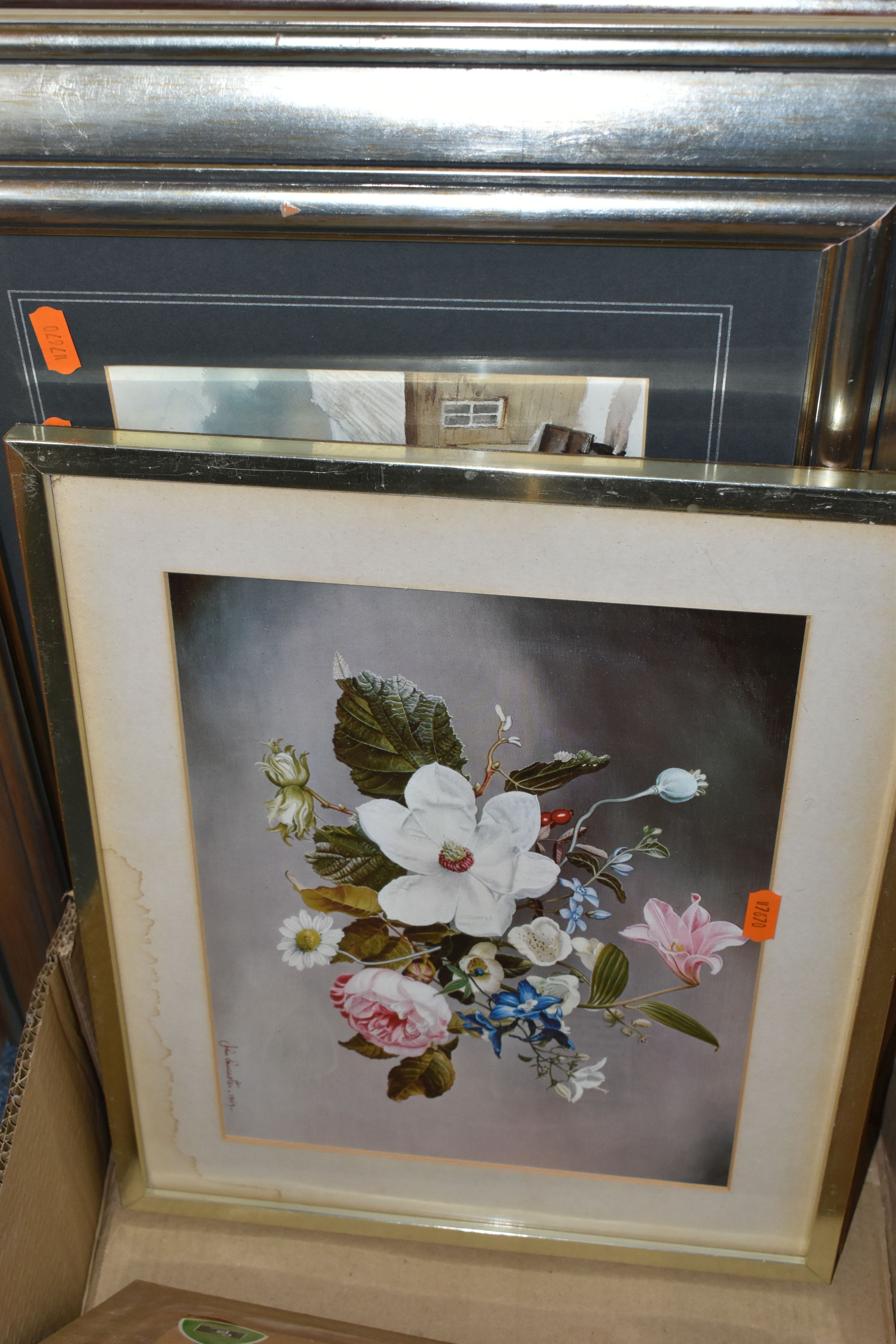 A SMALL QUANTITY OF DECORATIVE PICTURES, to include print reproductions of 19th / 20th century - Image 4 of 13