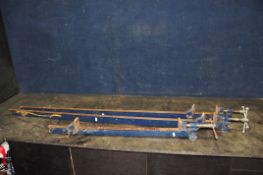 THREE MODERN SASH CRAMPS comprising of two at 154cm long and a shorter one at 88cm (Condition: all