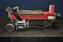 A LONGLI WLS520-A LOG SPLITTER (condition: general wear and tear, turns on but mechanism does not