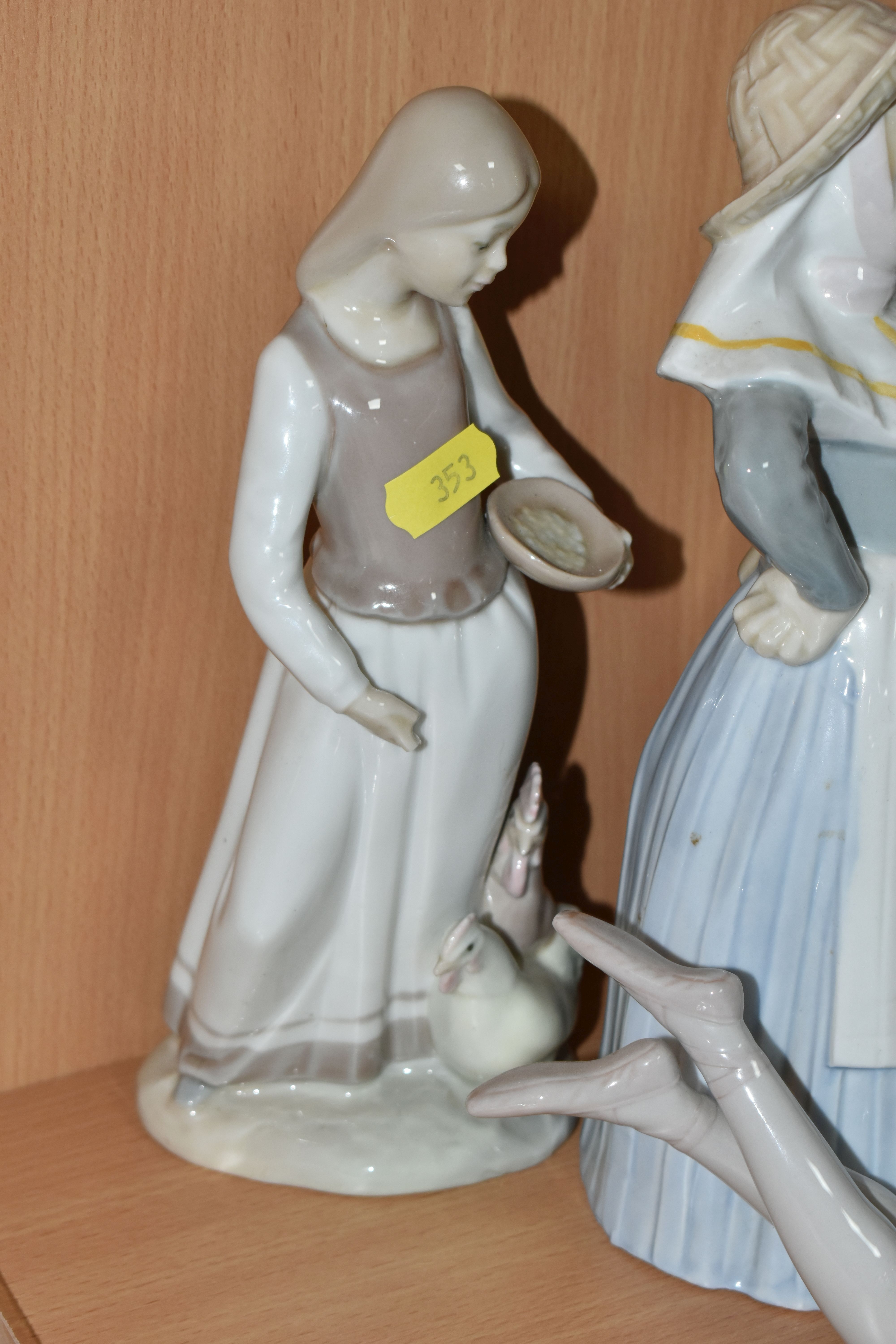 A GROUP OF TEN LLADRO, LLADRO NAO AND SIMILAR FIGURES, comprising 5787 'Sophisticate', 1359 ' - Image 5 of 5