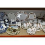 A QUANTITY OF QUEEN'S CHINA 'WOMAN AND HOME' PATTERN TEAWARE, COLLECTOR'S PLATES AND ORNAMENTS,