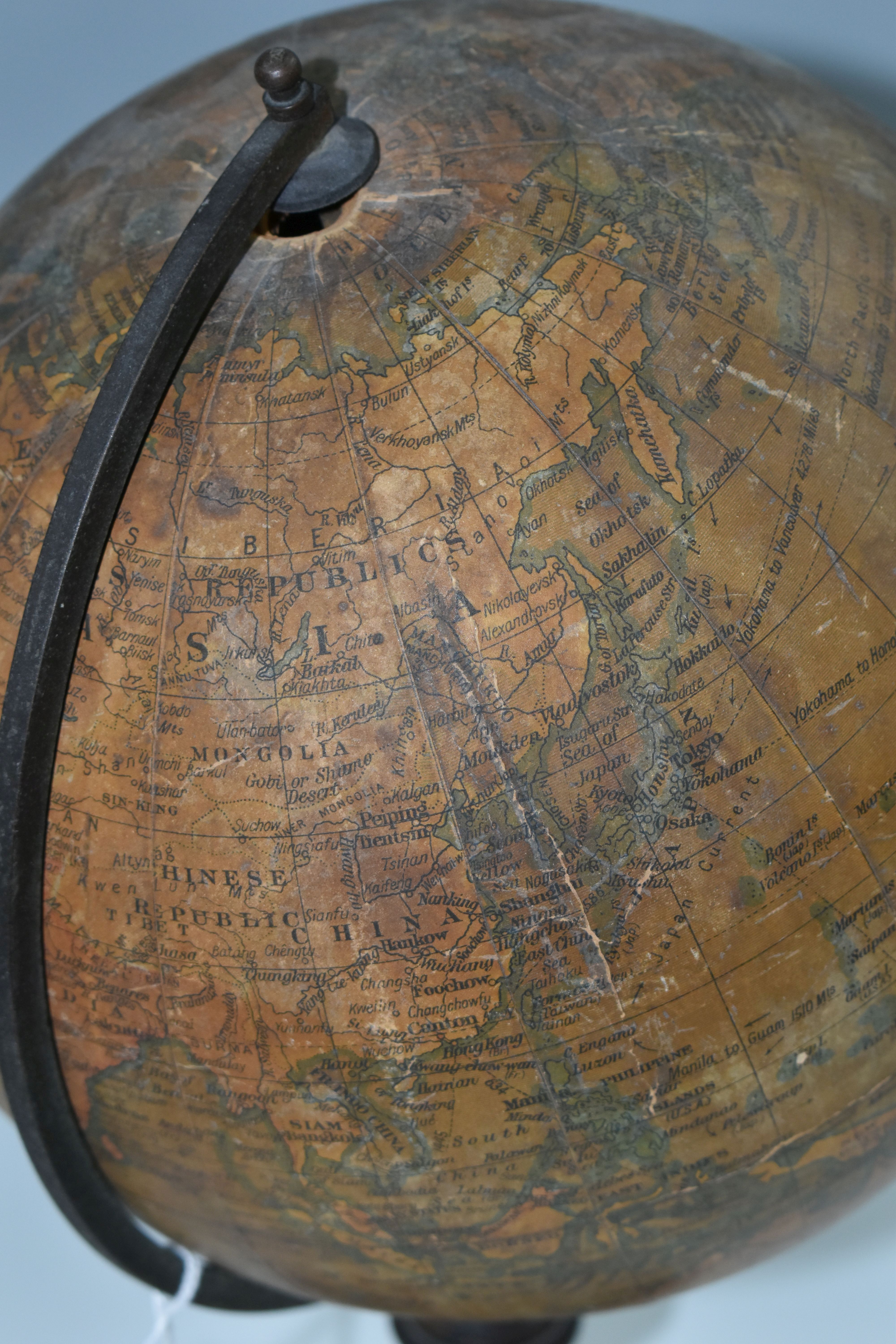 A SMALL 'GEOGRAPHIA' DESK TOP GLOBE, 8 inch terrestrial globe, on an ebonised wooden stand, height - Image 2 of 7