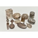 A BAG OF SILVER AND WHITE METAL ITEMS, to include an early 20th century silver pill box,