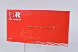 A BOXED RIVAROSSI HO GAUGE HR2749 RS DIESEL RAILCARS, Aln 556 First Series, Castano/Isabella