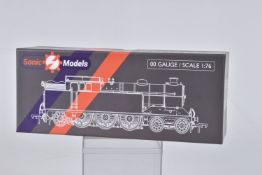 A BOXED SONIC MODEL OO GAUGE GCR/LNER CLASS A5 TANK LOCOMOTIVE, GCR green, No. 373, like new