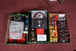 A COLLECTION OF BOXED AND UNBOXED MODERN SPORTS CAR MODELS, to include boxed 1/18 scale models by