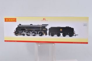 A BOXED HORNBY OO GAUGE MODEL RAILWAY LOCOMOTIVE, Early BR S15 Class '30842', no. R3412, in new