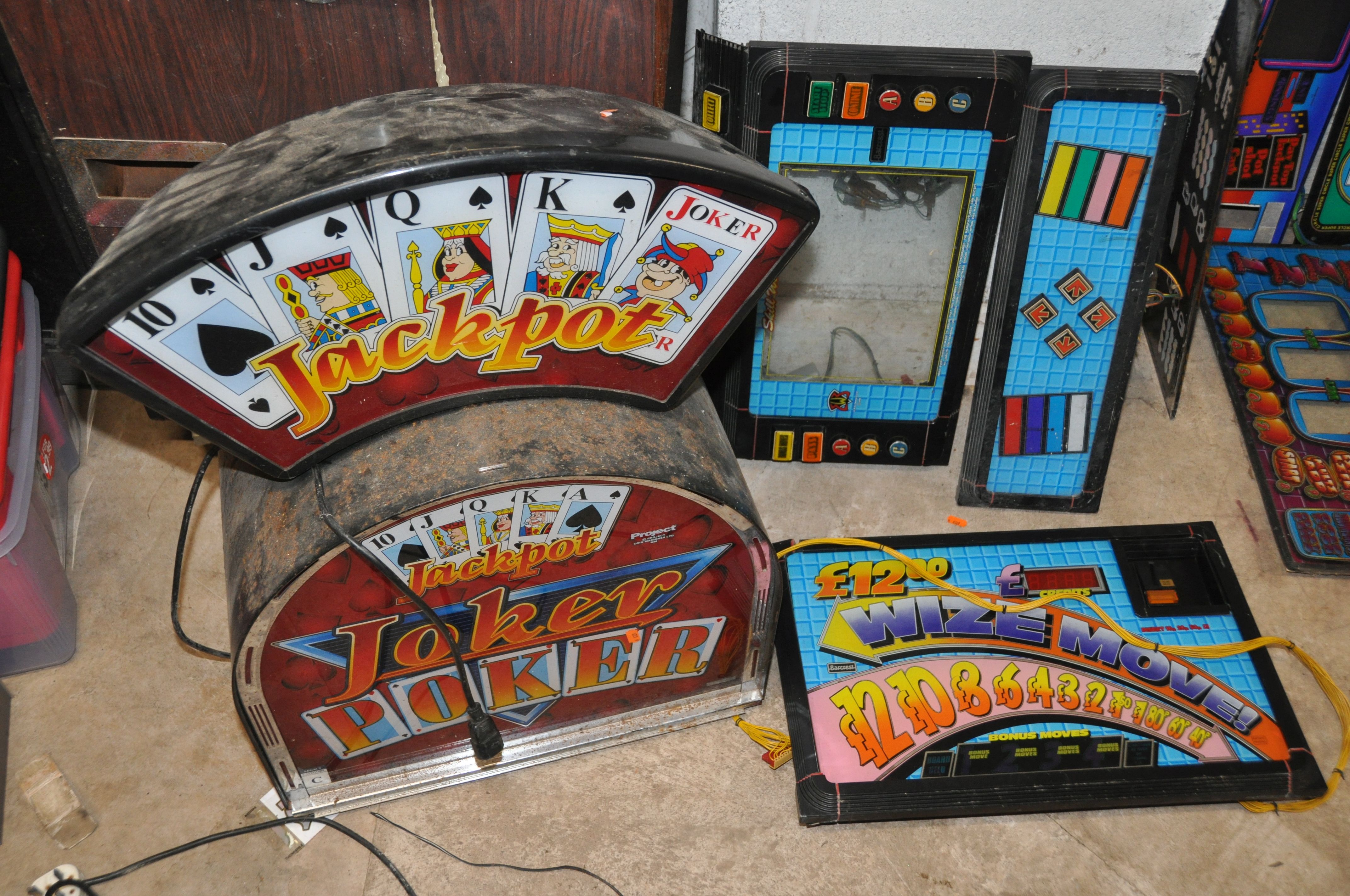 A SELECTION OF VINTAGE AND MORE RECENT FRUIT MACHINE GRAPHICS including glass and plastic panels and - Image 2 of 4
