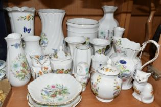 A COLLECTION OF AYNSLEY GIFTWARE, comprising 'Wild Tudor' and 'Cottage Garden' pattern vases, posy