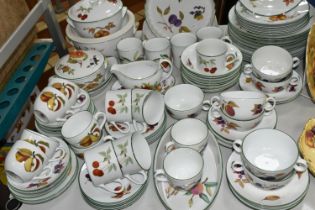 A SEVENTY SEVEN PIECE ROYAL WORCESTER EVESHAM VALE DINNER SERVICE, comprising three tureens of