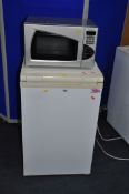A KELCO LTD MODEL NUMBER E05-1 UNDERCOUNTER FRIDGE, and a Panasonic microwave (condition report: