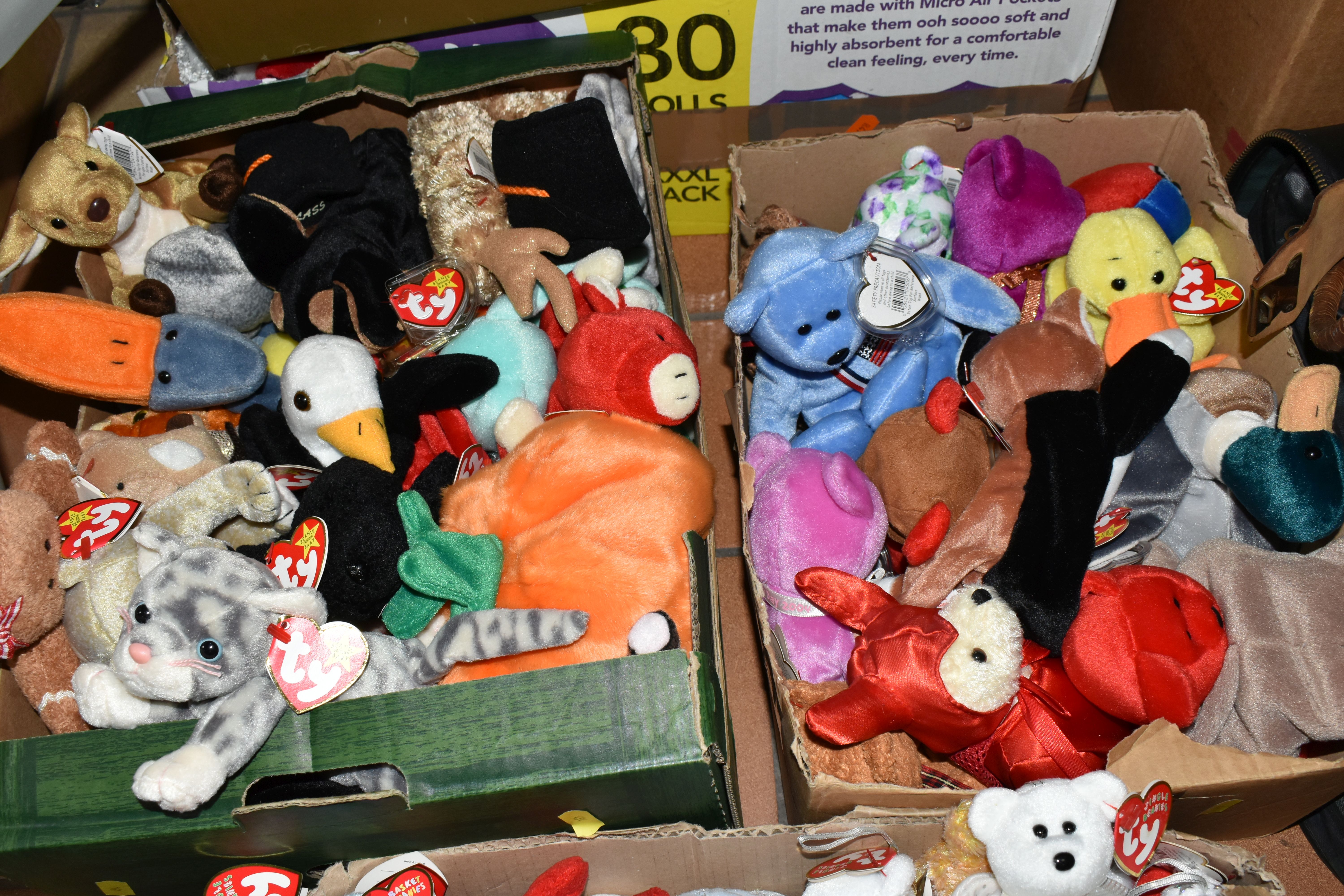 SIX BOXES OF TY BEANIE BABIES ETC, to include bears, ducks and rabbits (6 boxes) - Image 3 of 5