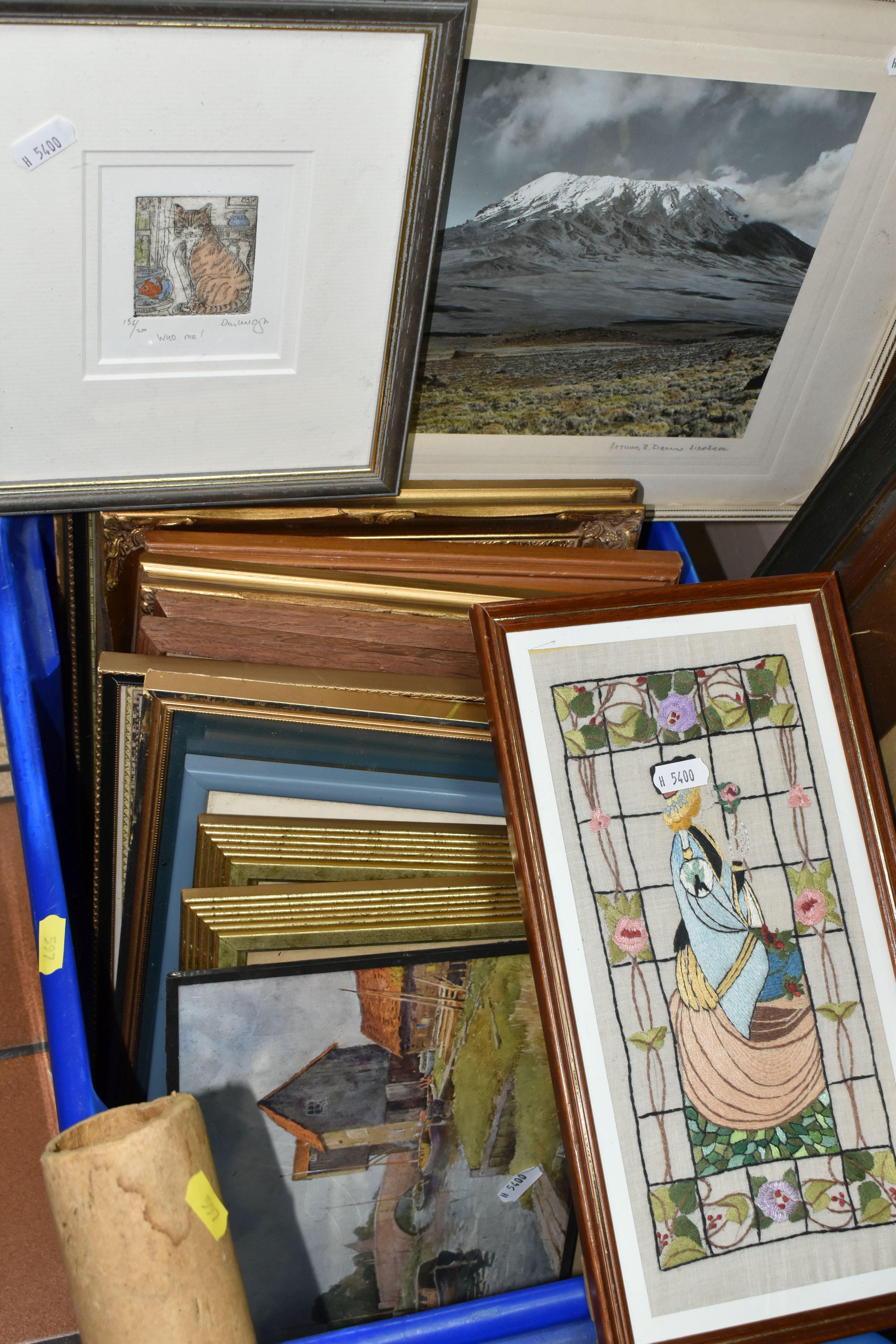 TWO BOXES AND LOOSE PAINTINGS AND PRINTS ETC, to include a small quantity of loose watercolours, - Image 8 of 9